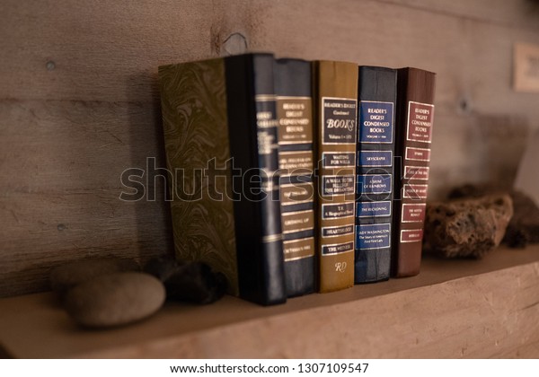 Bend Usa January 2 2019 Books Stock Photo Edit Now 1307109547