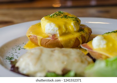 Benedictines Eggs With Potatoes
