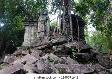 Ancient Jungle Temples Images Stock Photos Vectors Shutterstock