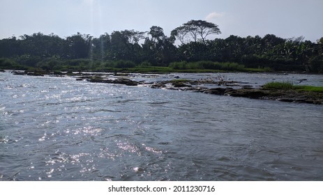 Bengawan Solo River During The Day.