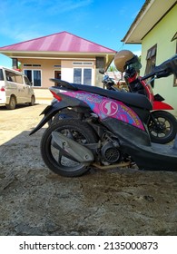 Bengkulu, Indonesia - March 13, 2022 - Portrait Of Several Automatic Motorbikes Parked In Front Of The Puskesmas