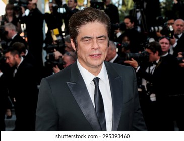 Benicio Del Toro Attends The 'Carol' Premiere During The 68th Annual Cannes Film Festival On May 17, 2015 In Cannes, France.