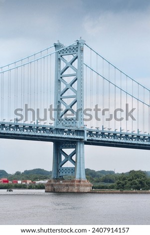 Benjamin Franklin Bridge in Philadelphia, Pennsylvania (United States). Delaware River.