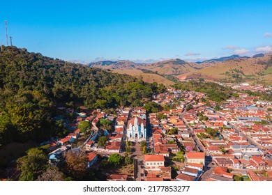 São Bento Do Sapucaí, São Paulo, Brazil. Jun, 12,2022. Aerial View Of Church Of Nossa Senhora Do Rosário, Known As Paróquia De São Bento, In Serra Da Mantiqueira, In The Vale Do Paraíba.