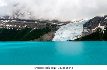 Berg Lake Trail In Canada