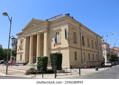 Bergerac, France - 07 18 2022 : Courthouse, Exterior View, Bergerac Town, Dordogne Department, France