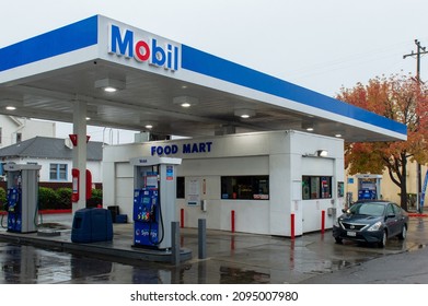 Berkeley, CA, USA - December 22, 2021: Mobil Gas Station And Food Mart On University Ave