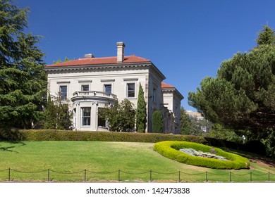 BERKELEY, CA/USA - JUNE 15: The University House On The Campus Of The University Of California, Berkeley Is Home To The University's Chancellor.  June 15, 2013.