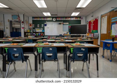 Berkeley Springs, WV, USA - 08 17 2021: Wide Angle View Of Empty Elementary School Classroom In The US.