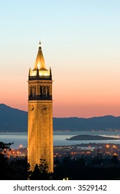 Berkeley University Sather Tower Zoom, California