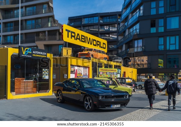 Berlin 2022:
TrabiWorld Berlin is a city tour operator and offers Trabi safaris
with the cult car of the GDR through Berlin. The Trabant is a
two-stroke that you can clearly
smell.