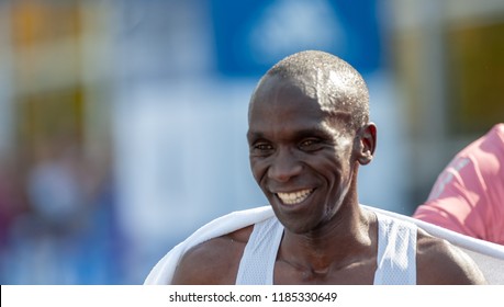 Berlin. Germany, 2018-09-16:  Eliud Kipchoge Enjoys His New  World Record At The Berlin-Marathon 2018