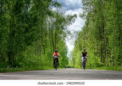 Berlin, Germany, 2021, May, 25, Two Women On Their Bike Tour In The Beautiful Landscape In And Around Berlin