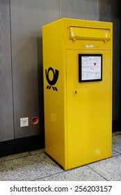 BERLIN, GERMANY -22 JANUARY 2015- The German Postal Company Deutsche Post, Headquartered In Bonn (former German Capital), Is The World's Largest Courier Company. 