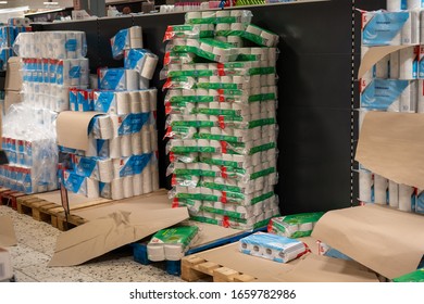 Berlin, Germany April 29, 2020: Drugstore Items In The Store. Empty Shelves In A Supermarket. Customers Buy Groceries And Other Items On Stock. Empty Shops, Panic Shopping