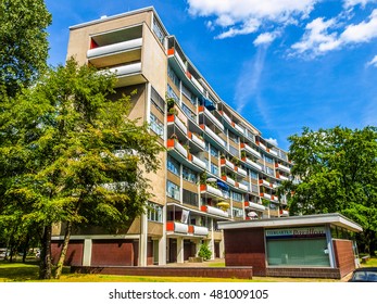 BERLIN, GERMANY - AUGUST 08, 2009: The Hansaviertel Interbau (HDR)