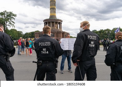 BERLIN, GERMANY August 29, 2020. Demo in Berlin with the police at the Victory Column Against the Corona Covid-19 regulations and for human rights.