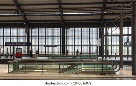 BERLIN, GERMANY - CIRCA JULY, 2018:  People Waiting For The Train On The Platform Of S-Bahn Friedrichstrasse Station (Bahnhof Friedrichstraße).