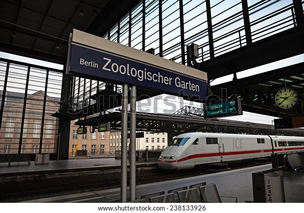 Berlin Germany November 13 2014 Train Transportation Buildings