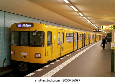   Berlin, Germany – September 17, 2021: A Subway Of The BVG (Berliner Verkehrsbetriebe) To Alt-Tegel On A Stop At The Station Friedrichstraße                             