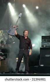 BERLIN, JULY 2, 2005: Chris De Burgh At The 