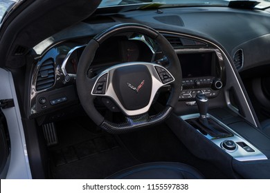 Imagenes Fotos De Stock Y Vectores Sobre C7 Corvette