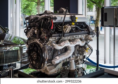 27,512 Bmw engine Images, Stock Photos & Vectors | Shutterstock