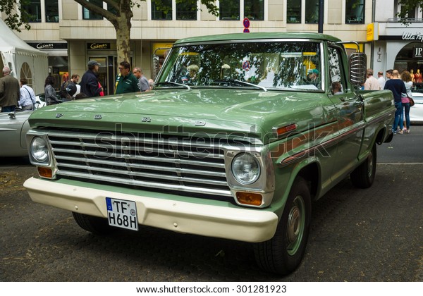 15 1968 Ford Pickup Images, Stock Photos & Vectors | Shutterstock