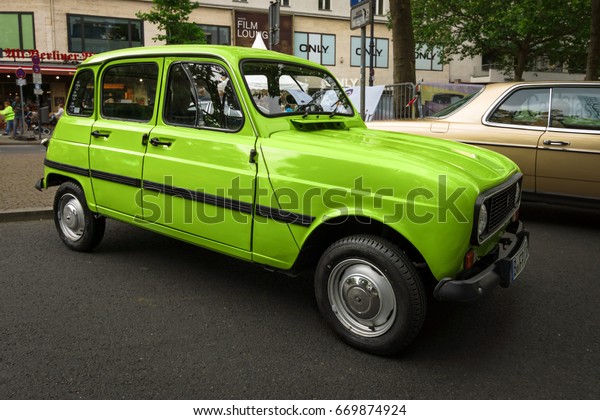 BERLIN - JUNE 17, 2017: Economy car Renault\
R4 Safari, 1971. Classic Days Berlin\
2017.