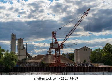 Berlin Kreuzberg, 2022: Cemex Is A Building Materials Company That Produces And Distributes Cement, Ready-mix Concrete, Mineral Raw Materials And Concrete Ingredients.