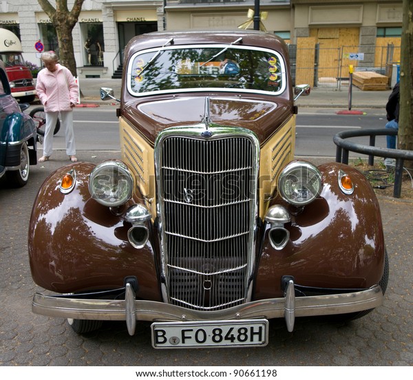 BERLIN - MAY 28: Ford V8 Model 48, the exhibition\
\