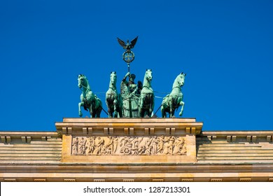 Statue Of Victoria Atop Brandenburg Gate Images Stock Photos Vectors Shutterstock