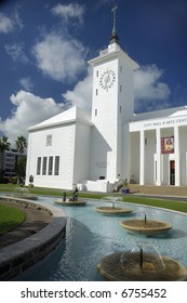 Bermuda Capital City Of Hamilton City Hall And Art Center