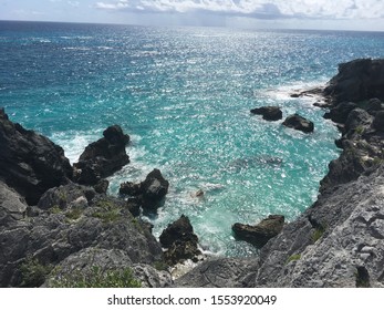 Bermuda, Pink Sand Beach, Cliff