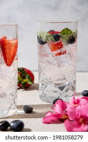 Berry Basil Cold Gin Spritz