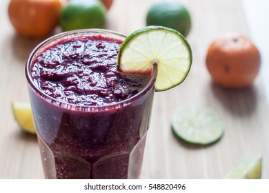 Berry Dark Purple Smoothie With Lime