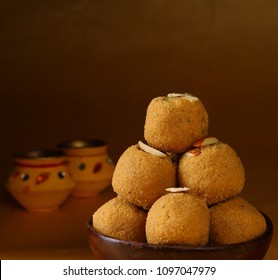 Besan Ladoo With Badam Or Kaju