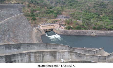 A Best dam in srilanka