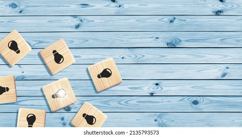 Best Idea Concept.  Thinking And Reasoning Icon On Wooden Cube. The Right Option. Innovation, Technological Breakthrough.