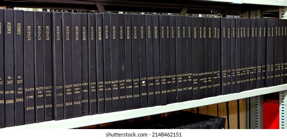 BET-DAGAN, ISRAEL - SEPTEMBER 16, 2013: Old Issues Of Science Magazine In The Library. Science Is The Peer-reviewed Academic Journal Of The American Association For The Advancement Of Science