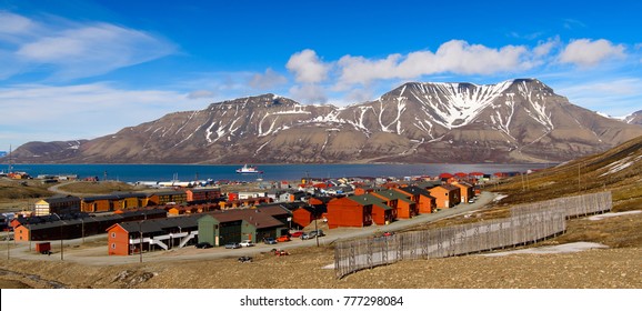 Beuatiful Nature Of Longyearbyen, Svalbard, Norway