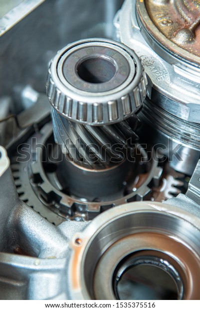 bevel gears of automatic\
transmission