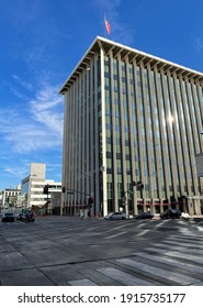 Beverly Hills, CA USA - Jan 20, 2021: Street View Of Bank Of America Financial Center In Beverly Hills, CA