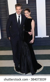 BEVERLY HILLS - FEB 28: Amanda Peet, David Benioff At The 2016 Vanity Fair Oscar Party On February 28, 2016 In Beverly Hills, California