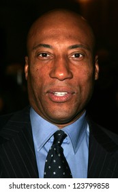 BEVERLY HILLS - NOVEMBER 29: Byron Allen At The 