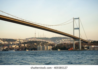Beylerbeyi Paläste und Brücke über den Bosporus, Türkei