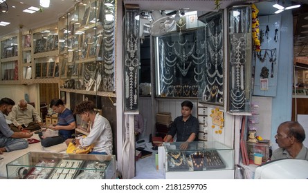 Bhopal, Madhya Pradesh, India. 06 July 2022: Gold And Silver Jewellery Shops At Sarafa Bazar In Old City Market Bhopal Bhopal, Madhya Pradesh, India