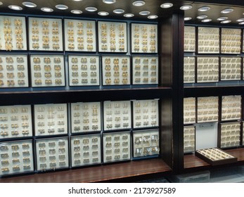 Bhopal, Madhya Pradesh, India - July 01, 2022: Interior View Of A Jewellery Shop Located At Bhopal, Madhya Pradesh, India 