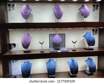 Bhopal, Madhya Pradesh, India - July 06, 2022: Interior View Of A Jewellery Shop Located At Bhopal, Madhya Pradesh, India 