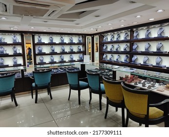 Bhopal, Madhya Pradesh, India - July 06, 2022: Interior View Of A Jewellery Shop Located At Bhopal, Madhya Pradesh, India 